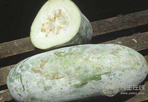 冬瓜的功效作用都很強,常吃冬瓜能消腫利尿改善血糖 冬瓜的功效作用都很強,常吃冬瓜能消腫利尿改善血糖