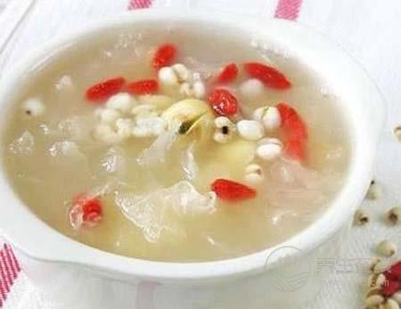 煮粥要懂搭配 煮養(yǎng)生粥需注意三個方面 煮粥要懂搭配 煮養(yǎng)生粥需注意三個方面