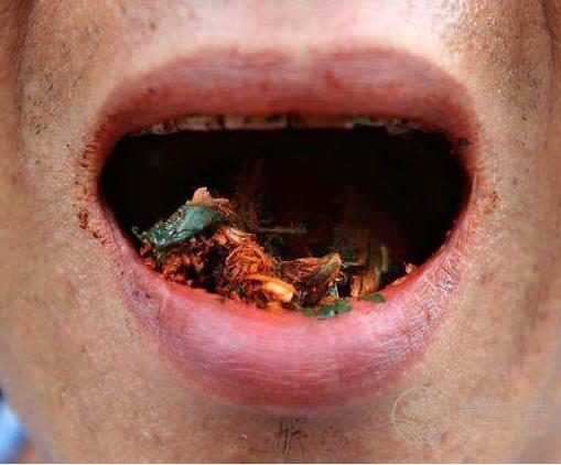 口香糖錯(cuò)誤吃法等于慢性自殺,趕緊看看