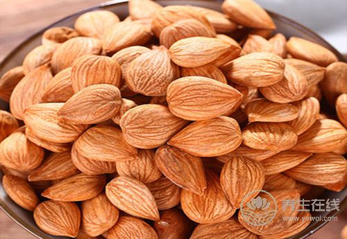 適合女性的食物，常吃能滋潤肌膚有光澤