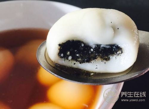 常掉頭發多吃一種黑色食物