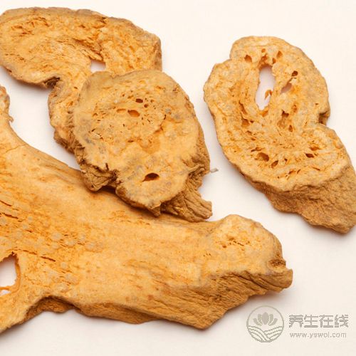 胃不好，用這3種藥材泡水喝，緩解胃炎人健康