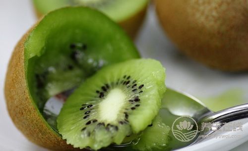 有胃病的人少吃3種水果，否則會加重病情