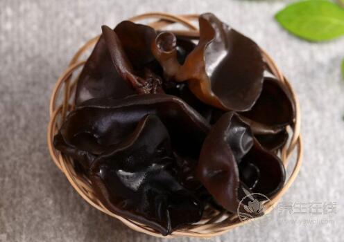 血液粘稠容易危及生命,生活中這些食物可以緩解 血液粘稠容易危及生命,生活中這些食物可以緩解