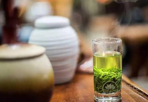 口臭、口腔常有異味,常吃冰箱里的這幾種食物,能緩解 口臭、口腔常有異味,常吃冰箱里的這幾種食物,能緩解