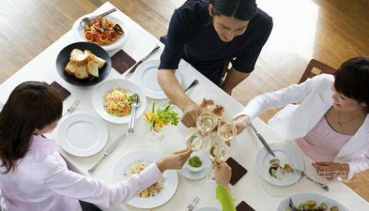 15種喝酒不能吃的食物 15種喝酒不能吃的食物