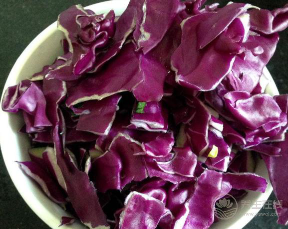 經(jīng)常用來做沙拉的紫甘藍，它有什么營養(yǎng)和功效