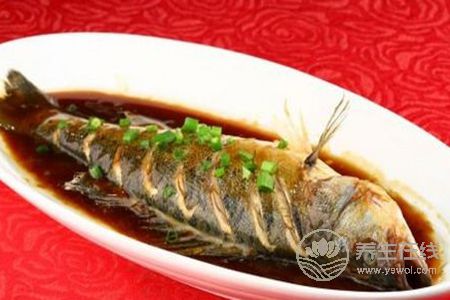 清蒸鱸魚蒸多久比較好?教你如何挑選比較好的鱸魚 清蒸鱸魚蒸多久比較好?教你如何挑選比較好的鱸魚