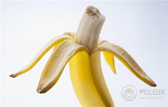 揭秘香蕉皮5種不為人知的養生功效，別再扔了！