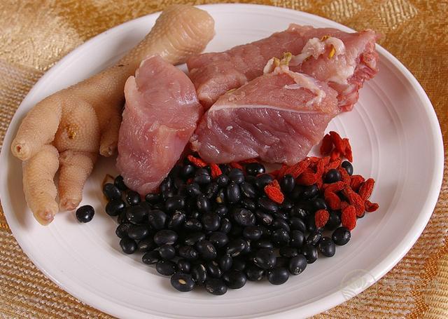 愛吃火鍋的小伙伴們須知：羊肉不能和什么一起吃？