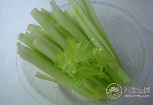 尿酸高,這幾種食物可常吃,有利于排泄尿酸 尿酸高,這幾種食物可常吃,有利于排泄尿酸