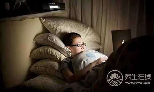 熬夜熬出一身傷,就用這些方法來補救! 熬夜熬出一身傷,就用這些方法來補救!