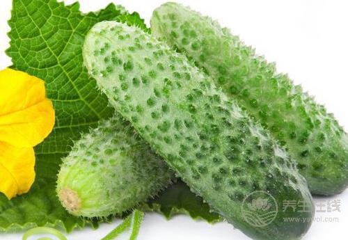 這4種食物是祛痘的神助攻，想拯救臉蛋就要多吃