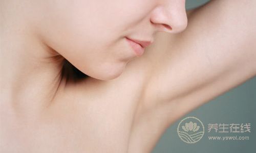 體臭可能是因為吃了這4種食物！