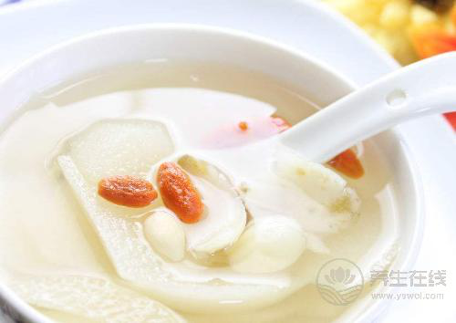 這3種水果煮著吃更“養人”,試一試會有驚喜 這3種水果煮著吃更“養人”,試一試會有驚喜