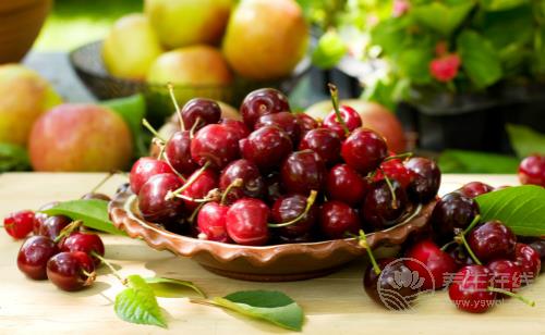 補(bǔ)血不想吃豬肝，那就選這些水果