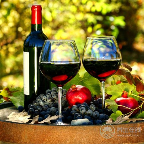 尿酸高的人,吃飯時請牢記“三個不”,遠離痛風 尿酸高的人,吃飯時請牢記“三個不”,遠離痛風