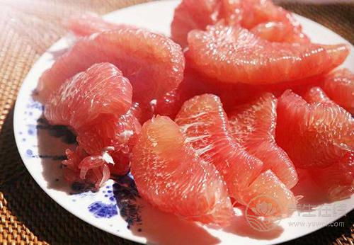 2類人吃柚子等于服毒 2類人吃柚子等于服毒