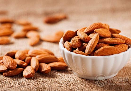 經常咳嗽,常吃5種食物,清肺潤肺不再咳咳咳 經常咳嗽,常吃5種食物,清肺潤肺不再咳咳咳