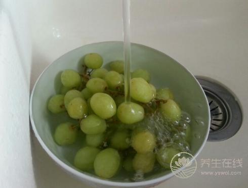 吃提子時皮澀怎么處理?4招解決方式 吃提子時皮澀怎么處理?4招解決方式