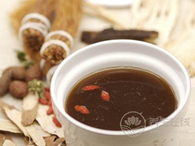 很多有高血壓的人不知道，長期睡不好，會讓血壓突然升高