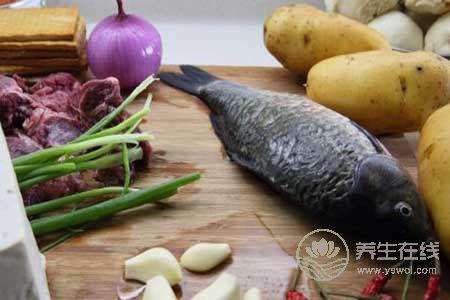 脾胃虛寒的人會發(fā)胖嗎? 脾胃虛寒的人會發(fā)胖嗎?