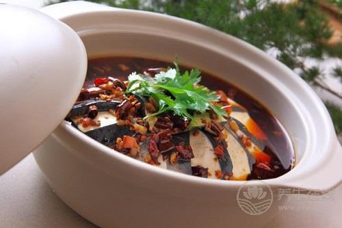 臭豆腐里暗藏“殺機”,最好別多吃 臭豆腐里暗藏“殺機”,最好別多吃