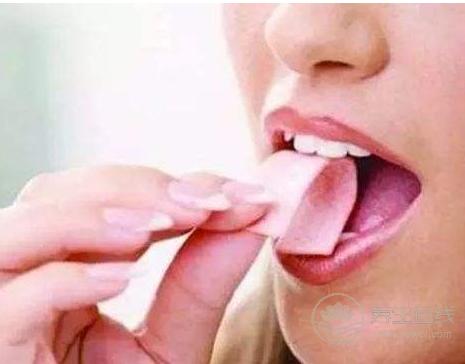 口香糖錯(cuò)誤吃法等于慢性自殺,趕緊看看