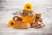 吃蜂蜜好處多，搭配這些一起吃，營養(yǎng)翻倍