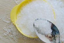 炒菜常放味精或雞精好,對人體有沒有害處?