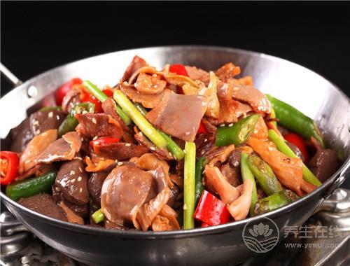 剩菜剩飯倒掉太浪費(fèi)!這樣處理安全又健康,關(guān)鍵能積福! 剩菜剩飯倒掉太浪費(fèi)!這樣處理安全又健康,關(guān)鍵能積福!