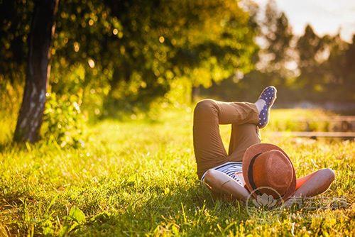 凌晨三四點(diǎn)醒來,卻睡不著了?怎么做才能擁有高質(zhì)量睡眠 凌晨三四點(diǎn)醒來,卻睡不著了?怎么做才能擁有高質(zhì)量睡眠