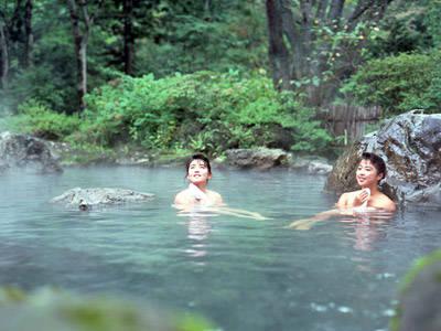 在泡溫泉之后身上開始發(fā)癢的原因 在泡溫泉之后身上開始發(fā)癢的原因