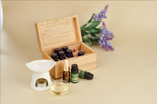 想要疏通經(jīng)絡(luò)用哪些精油效果更好 想要疏通經(jīng)絡(luò)用哪些精油效果更好