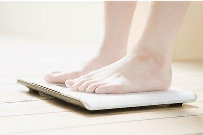 人到中年容易發胖應該如何控制體重