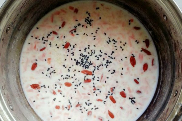 牛奶枸杞能不能同喝如果同喝有哪些效果 牛奶枸杞能不能同喝如果同喝有哪些效果