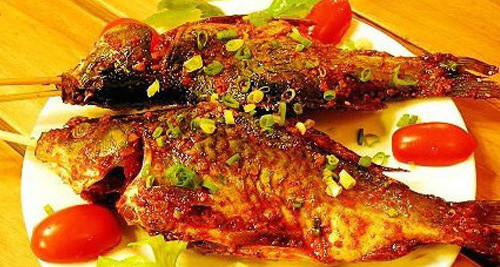 烤箱烤鯽魚的做法烤鯽魚怎么做好吃 烤箱烤鯽魚的做法烤鯽魚怎么做好吃