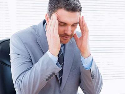 每一次總是突然左邊偏頭痛的原因