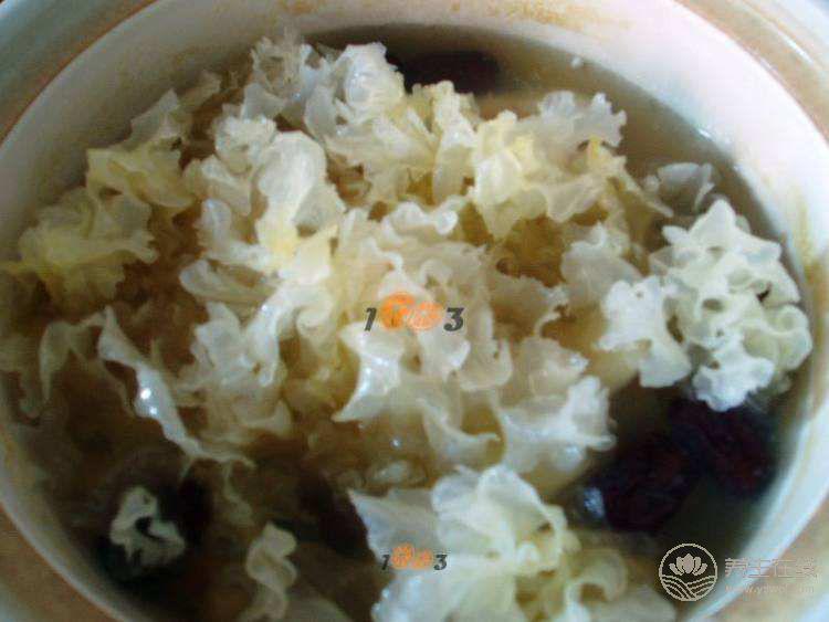 菱角羹可預防脾胃虛寒的食療護理