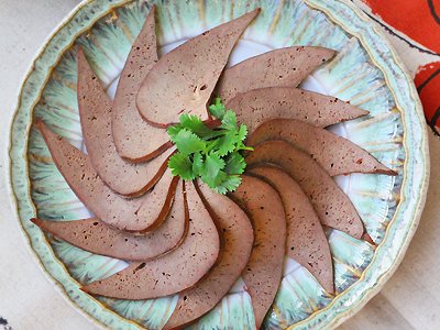 豬肝顏色發(fā)紫的原因還可以食用嗎