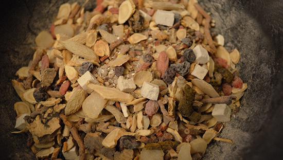 幾種可以有效治療脫發(fā)的中醫(yī)方法 幾種可以有效治療脫發(fā)的中醫(yī)方法