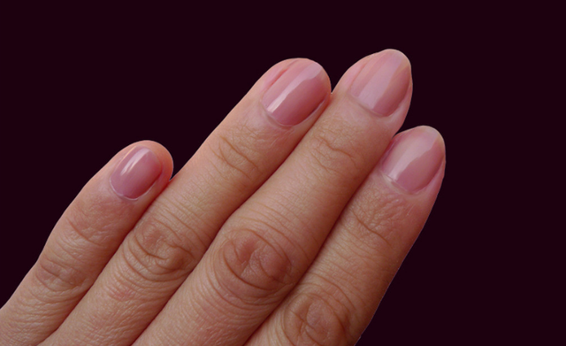 指甲邊長刺的原因以及它的去除方法