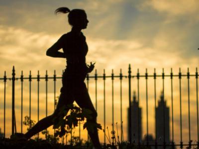 每天按時的堅持晨跑和夜跑可以減肥嗎