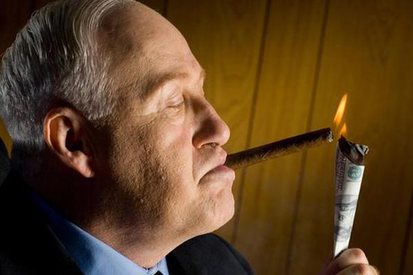 生活中無法避免吸煙時要如何減小危害 生活中無法避免吸煙時要如何減小危害