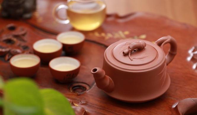 黑茶和紅茶分別有哪些區別和不同 黑茶和紅茶分別有哪些區別和不同