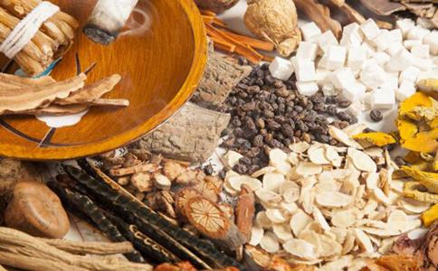 在馬路邊可以經常見到的藥材有哪些