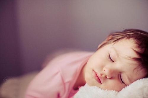 中午午休時間如何快速進入睡眠狀態