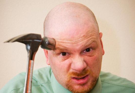 自己頭發少應該怎么做促進頭發生長-易網健康<a href=http://www.xllyou.com/jkys/ target=_blank class=infotextkey>養生</a>網 自己頭發少應該怎么做促進頭發生長