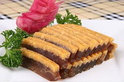 豬皮的肉凍要怎么做比較好吃一些-易網健康<a href=http://www.xllyou.com/jkys/ target=_blank class=infotextkey>養生</a>網 豬皮的肉凍要怎么做比較好吃一些