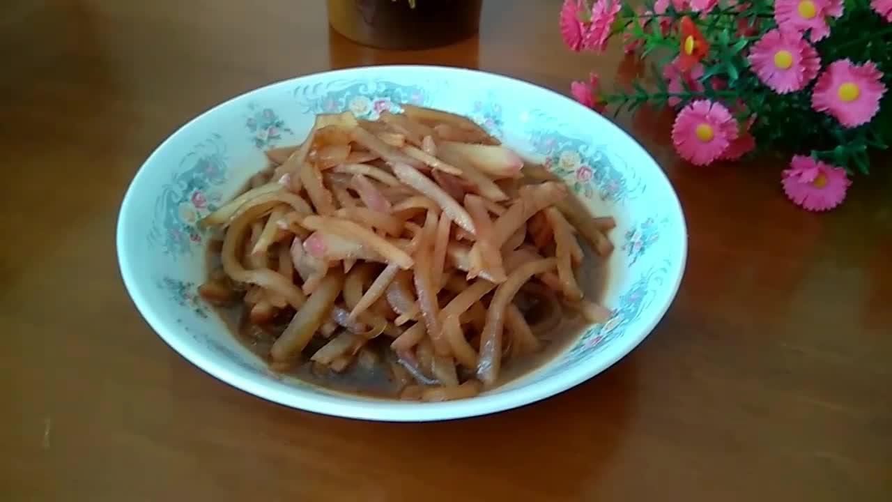 紅燒蘿卜絲的做法應(yīng)該選取哪種蘿卜-易網(wǎng)健康<a href=http://www.xllyou.com/jkys/ target=_blank class=infotextkey>養(yǎng)生</a>網(wǎng) 紅燒蘿卜絲的做法應(yīng)該選取哪種蘿卜